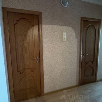 Продается 1-комнатная квартира, 36 м²