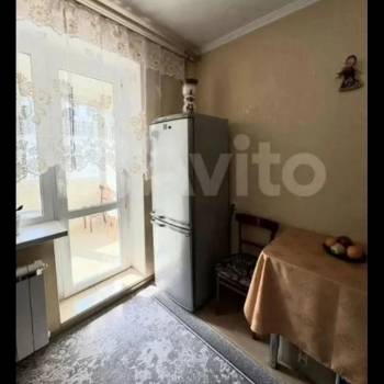 Продается 1-комнатная квартира, 36 м²