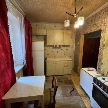 Продается 1-комнатная квартира, 39 м²