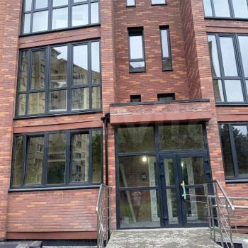 Продается 1-комнатная квартира, 40 м²