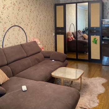 Продается 1-комнатная квартира, 40 м²