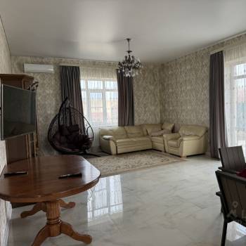 Сдается Дом, 250 м²