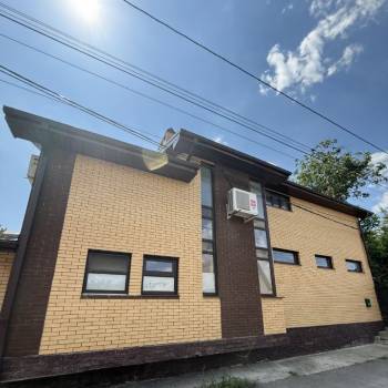 Продается Дом, 280 м²