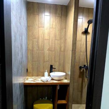 Продается 1-комнатная квартира, 40 м²