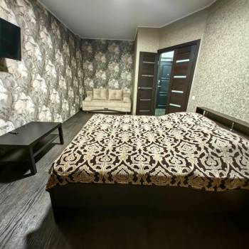 Продается 1-комнатная квартира, 43 м²