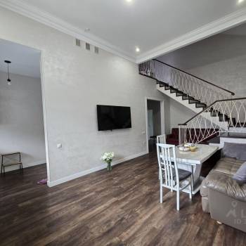 Продается Дом, 270 м²