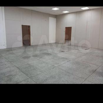 Сдается Нежилое помещение, 180 м²