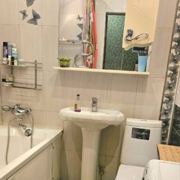 Продается 1-комнатная квартира, 33 м²