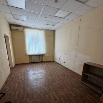 Продается Нежилое помещение, 217 м²