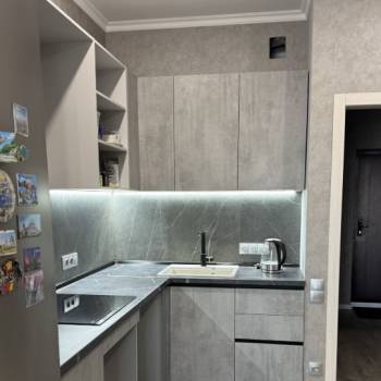 Сдается 1-комнатная квартира, 42 м²