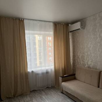 Продается 1-комнатная квартира, 32 м²