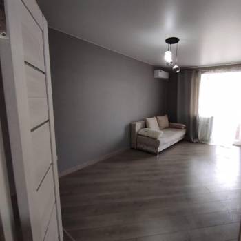 Продается 1-комнатная квартира, 39 м²