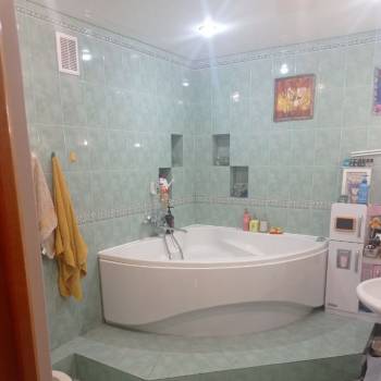 Продается Многокомнатная квартира, 122 м²