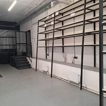 Сдается Нежилое помещение, 140 м²
