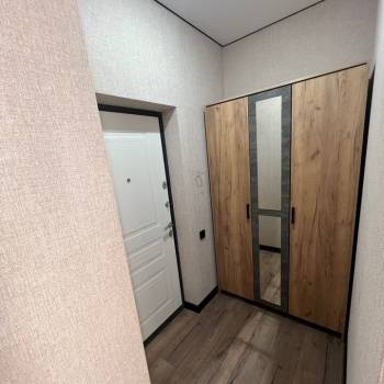 Продается 1-комнатная квартира, 35 м²