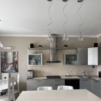 Продается 3-х комнатная квартира, 100 м²