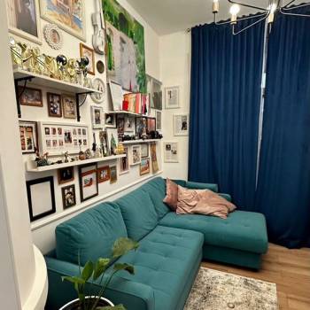 Продается Многокомнатная квартира, 63 м²