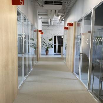 Сдается Нежилое помещение, 550 м²