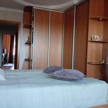 Продается 3-х комнатная квартира, 77 м²