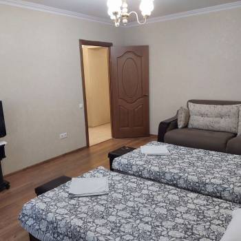 Продается 1-комнатная квартира, 46 м²