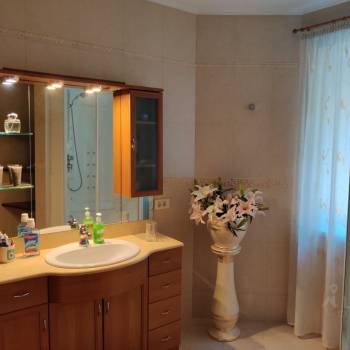 Продается Дом, 428 м²