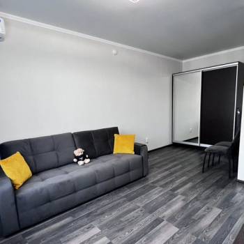 Сдается 1-комнатная квартира, 40 м²