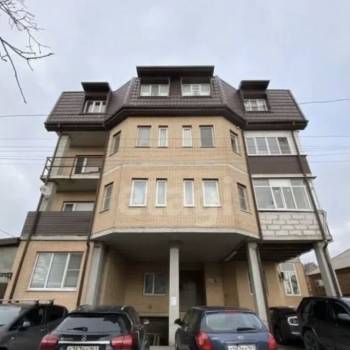 Продается 1-комнатная квартира, 45 м²