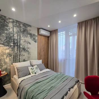 Продается 1-комнатная квартира, 37 м²