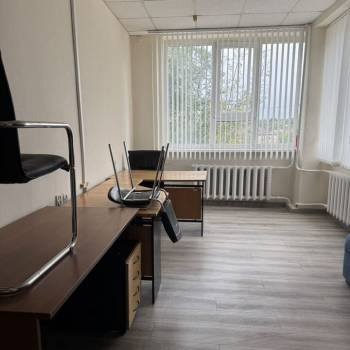 Сдается Нежилое помещение, 700 м²