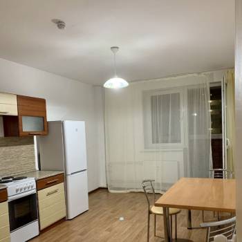 Продается 2-х комнатная квартира, 80 м²