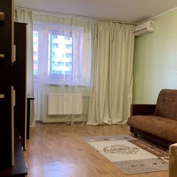 Продается 2-х комнатная квартира, 80 м²
