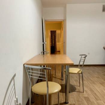Продается 2-х комнатная квартира, 80 м²
