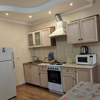 Сдается 1-комнатная квартира, 40 м²