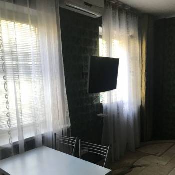 Продается 1-комнатная квартира, 30 м²