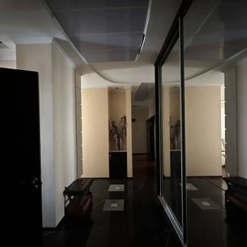 Продается Многокомнатная квартира, 157 м²