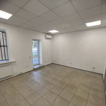Сдается Нежилое помещение, 20 м²