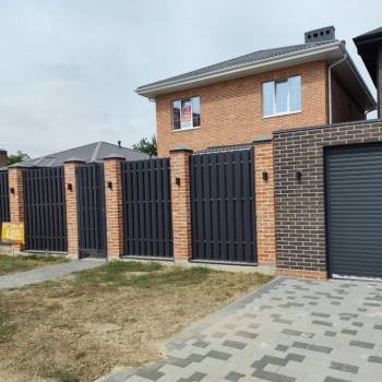Продается Дом, 180 м²