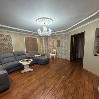 Сдается Многокомнатная квартира, 117 м²
