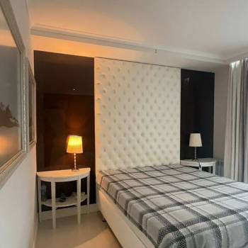 Сдается Многокомнатная квартира, 130 м²