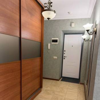 Продается 2-х комнатная квартира, 61 м²