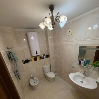 Продается 2-х комнатная квартира, 61 м²