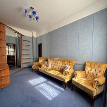 Сдается Многокомнатная квартира, 105 м²