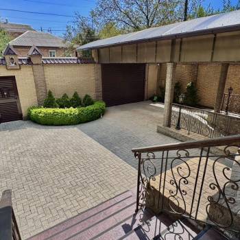Продается Дом, 376 м²