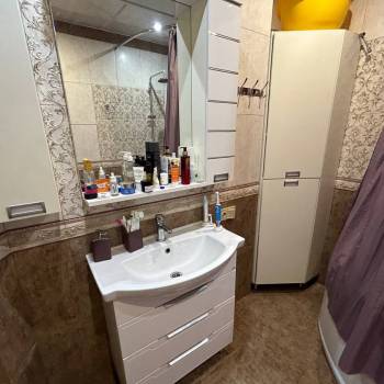 Продается 2-х комнатная квартира, 75 м²