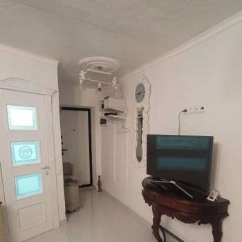 Продается 1-комнатная квартира, 43 м²