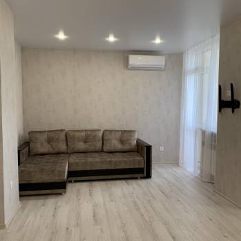 Сдается 1-комнатная квартира, 46 м²