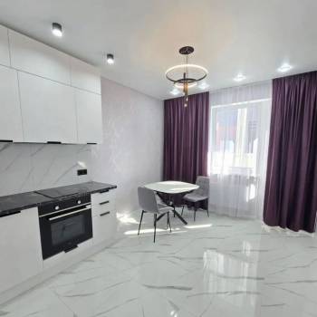 Продается 1-комнатная квартира, 41 м²