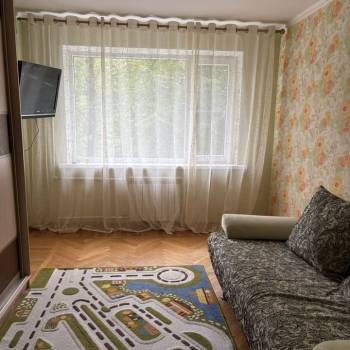 Сдается Многокомнатная квартира, 60 м²