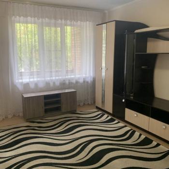 Сдается 1-комнатная квартира, 39 м²