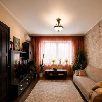 Продается 2-х комнатная квартира, 56 м²